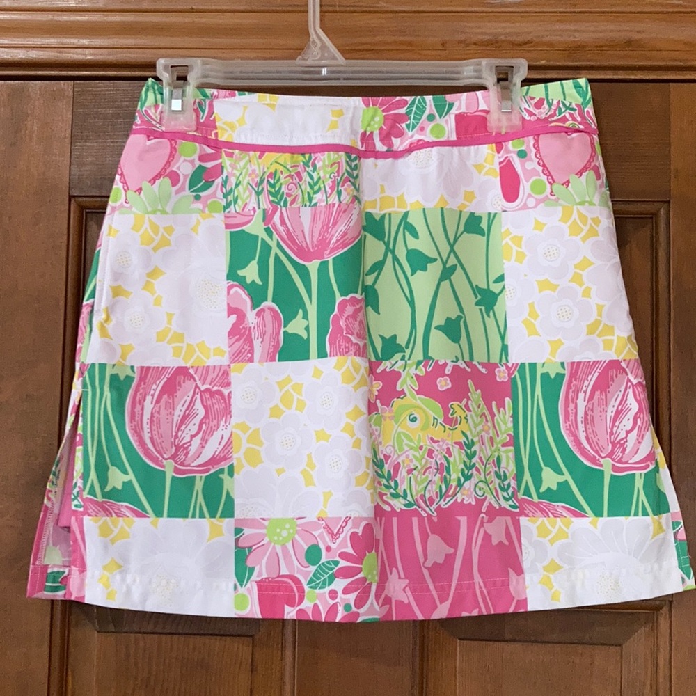 Lily Pulitzer Skort Derby Print  Trophy Patch size 2